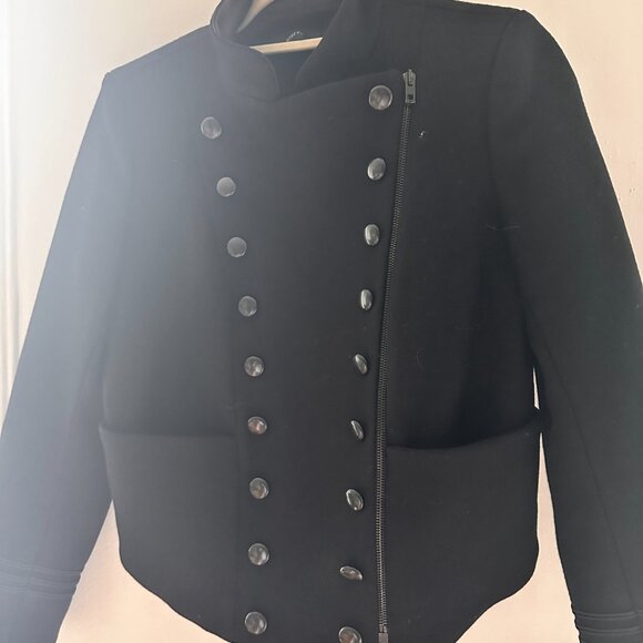 Joseph brand SM double breasted with buttons & zipper, cropped sleeve